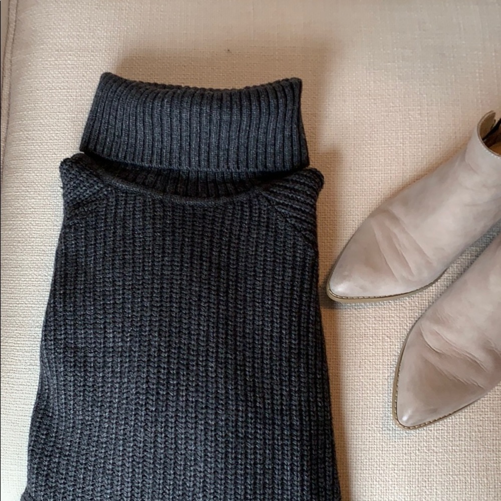 Ugg Sweater